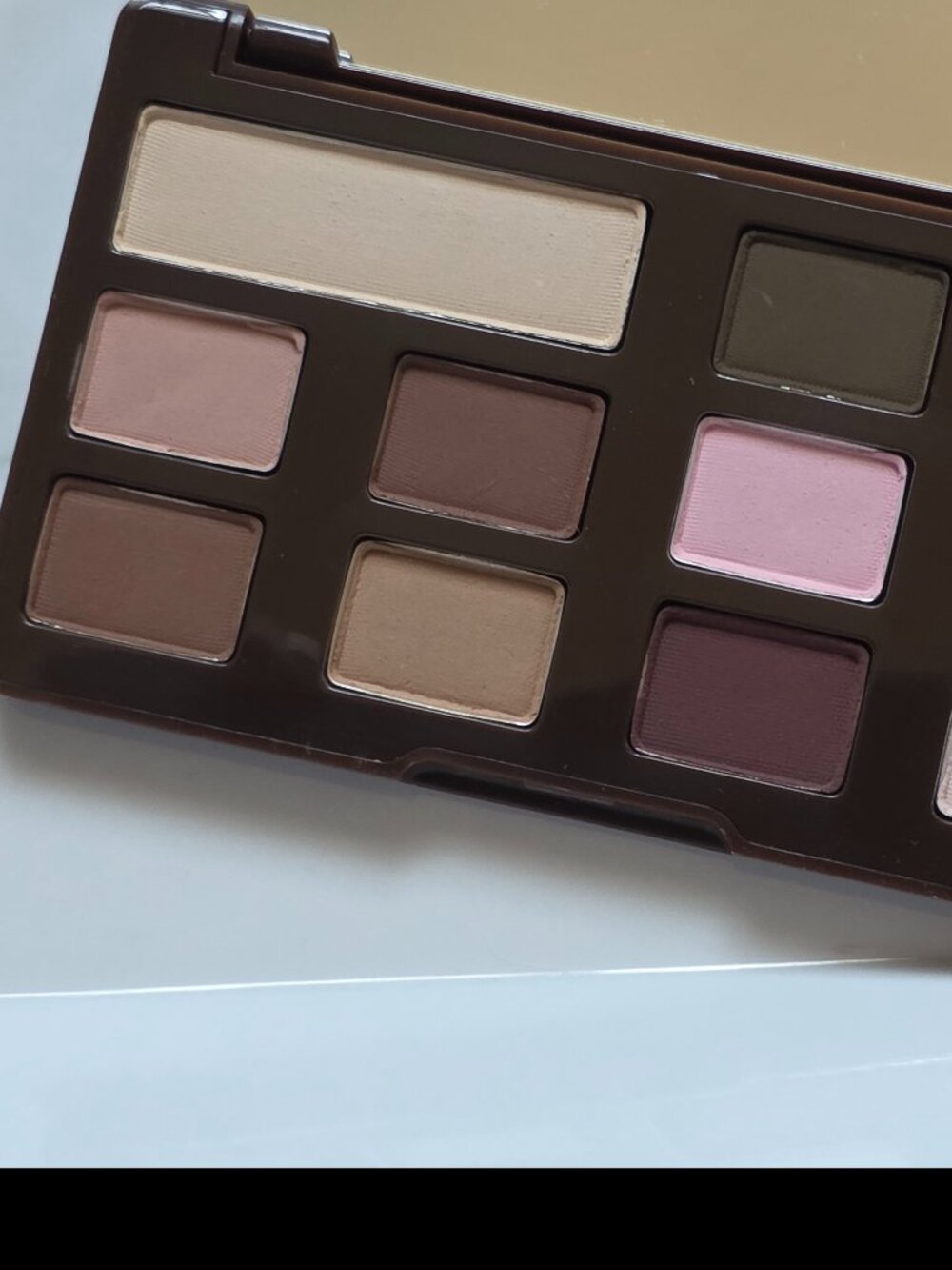 Too Faced CHOCOLATE CHIP Eye Shadow Palette - Picture 2 of 8
